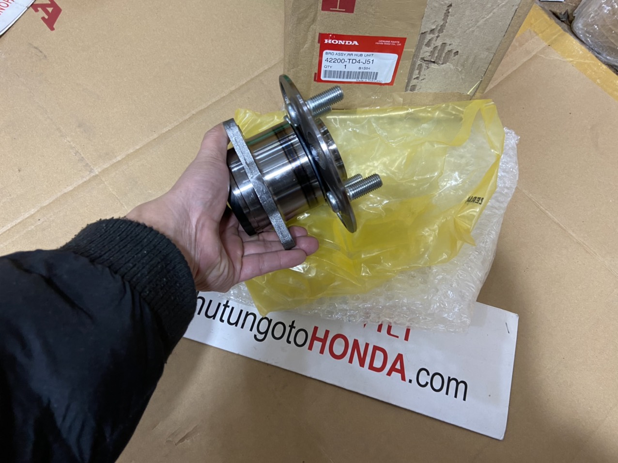 Bi moay ơ sau xe Honda City 2021-2022